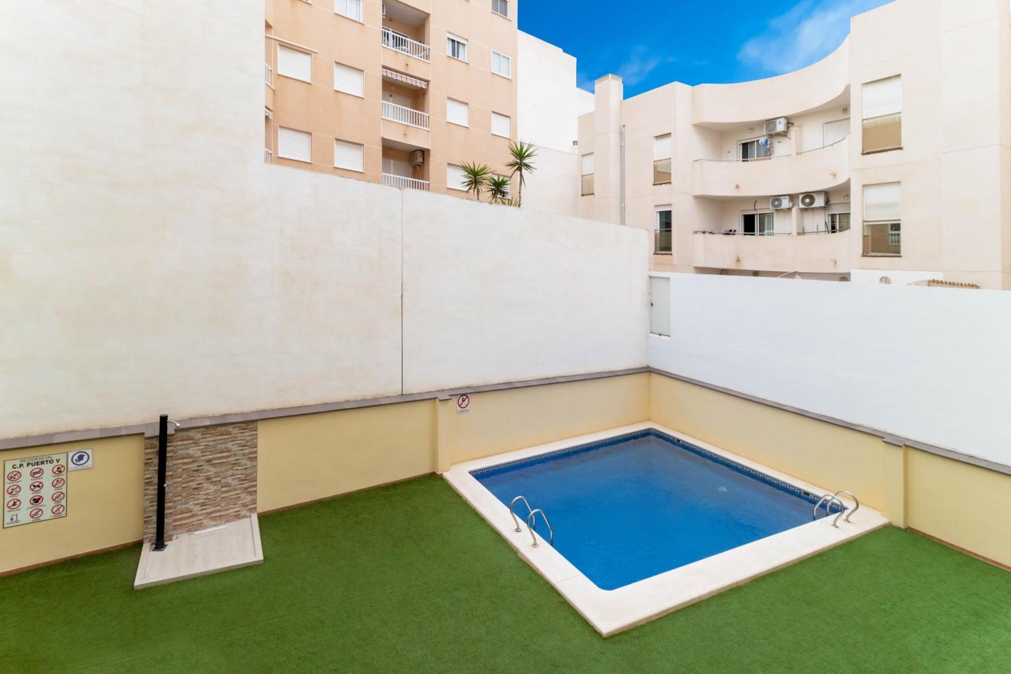 Relax Lägenhet Torrevieja Exteriör bild